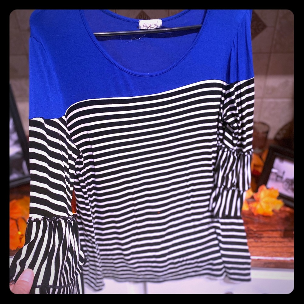 Cute Fashion Top - Bell Sleeve